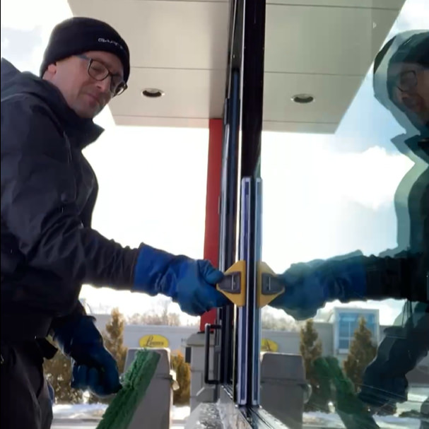 Rocky Mountain Services - Window Cleaning
